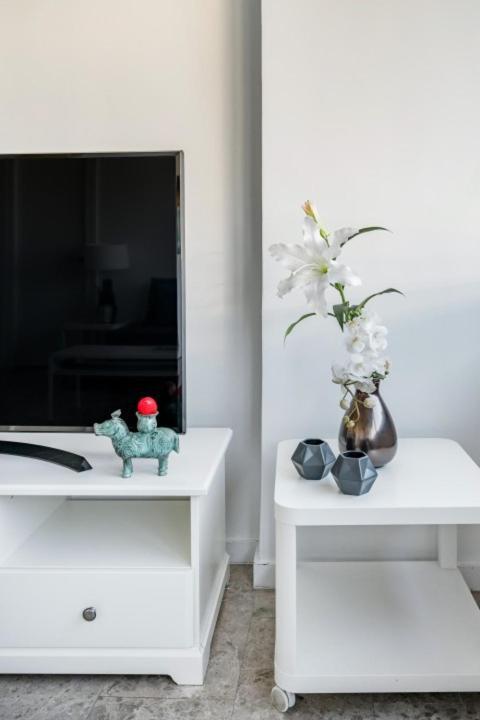 Urbantec Realty - Plaza De Colon Daire Madrid Dış mekan fotoğraf
