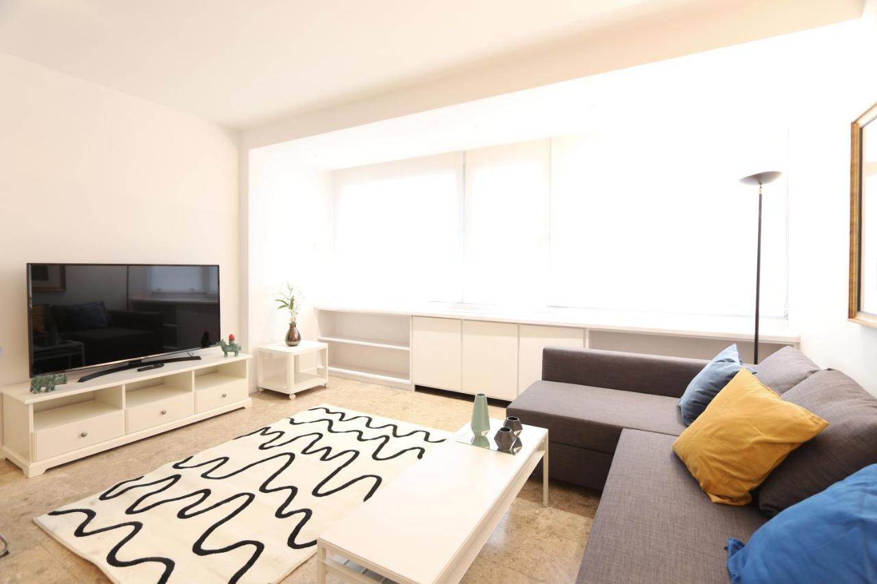 Urbantec Realty - Plaza De Colon Daire Madrid Dış mekan fotoğraf